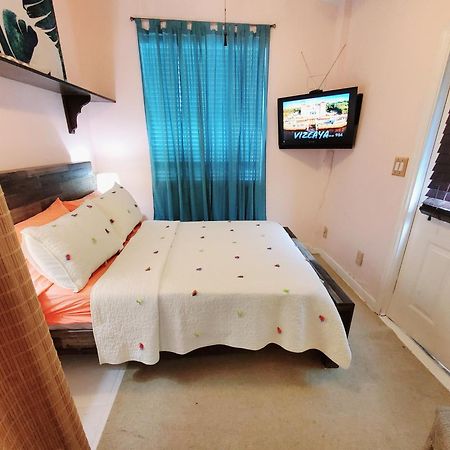 A Peaceful Stay In Маями Екстериор снимка